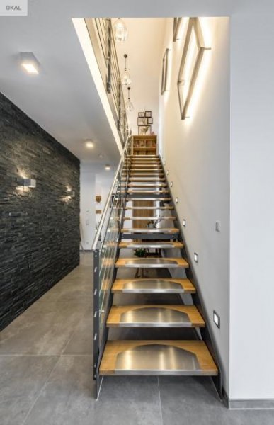 Bissingen EINFAMILIENHAUS MIT OFFENER ARCHITEKTUR Haus kaufen