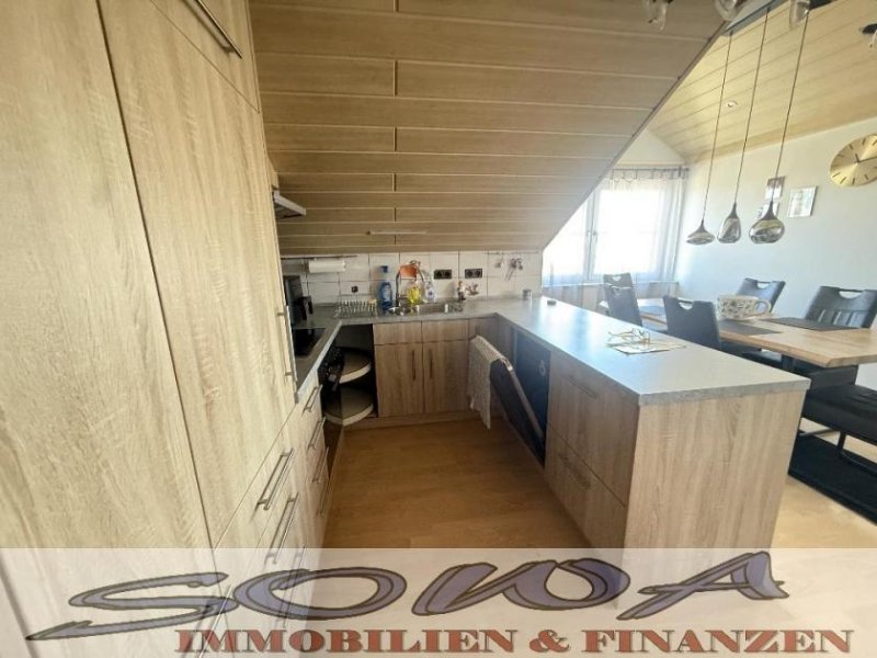 Königsmoos Charmante Dachgeschosswohnung mit Balkon, Garten & Garage in Königsmoos - Ein Objekt von Ihrem Immobilienpartner SOWA und