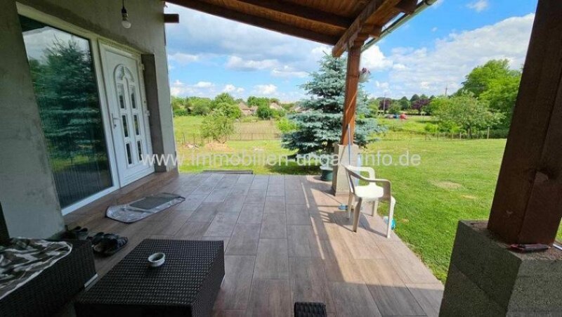 Somogy Megye - Balaton Renoviertes Einfamilienhaus in einem kleinen Dorf südlich des Plattensees zu verkaufen Haus kaufen
