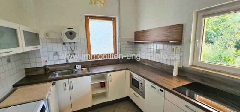 Somogy Vármegye Einfamilienhaus mit großem Grundstück in einem Dorf 22 km vom Plattensee entfernt zu verkaufen Haus kaufen