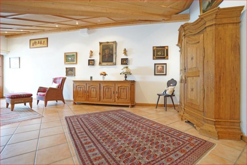 Pfronten Tolle Gelegenheit - stilvolle Dachgeschosswohnung Wohnung kaufen