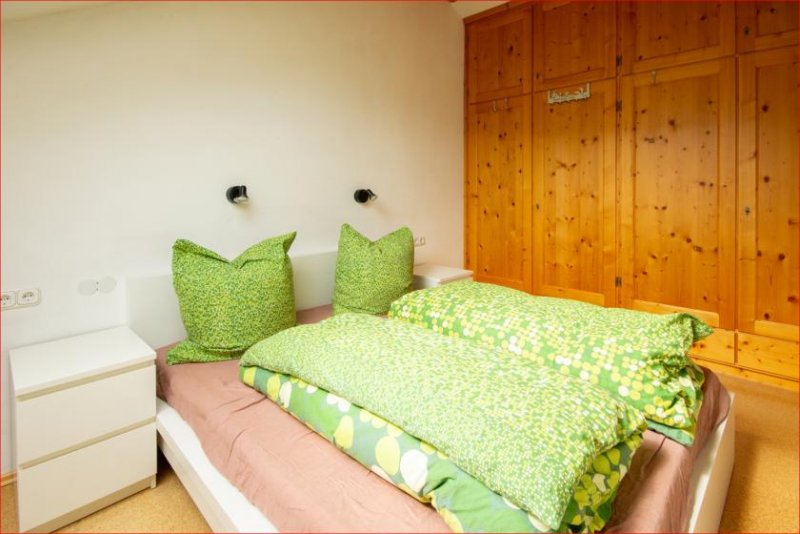 Nesselwang Gemütliche 2,5 Zi. DG-Whg. mit Südblick, Kamin & Carport Wohnung kaufen