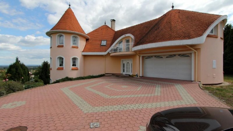Zalakaros Prachtvolle Villa inmitten eines wunderschönen Anwesens Haus kaufen