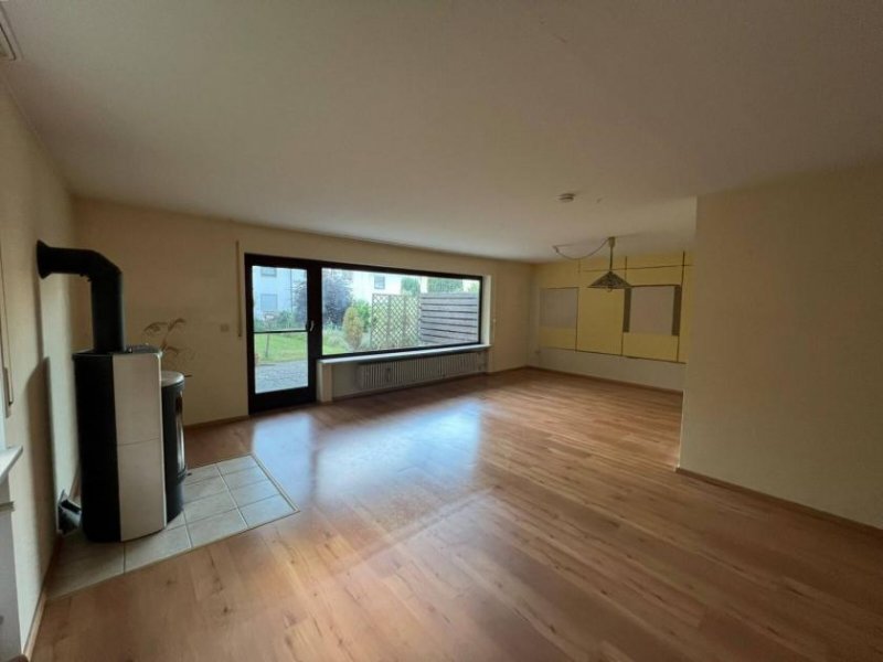 Kaufbeuren Extra breites Reiheneckhaus in Kaufbeuren - Wohnglück mit Kamin und sonnigem Balkon Haus kaufen