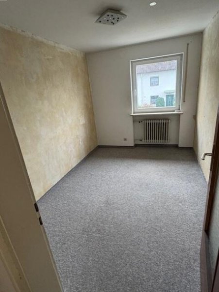 Kaufbeuren Reihenmittelhaus in ruhiger Lage von Kaufbeuren-Hirschzell Haus kaufen