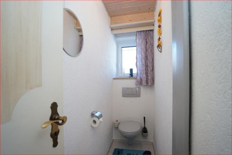 Görisried Zweifamilienhaus in Alleinlage!
OPEN-HOUSE! 
21.02.2026 von 13 bis 15 Uhr. Anmeldung erforderlich! Haus kaufen