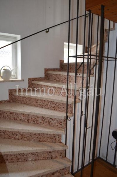 Sontheim Freistehendes Einfamilienhaus mit viel Potenzial in Attenhausen / Sontheim Haus kaufen