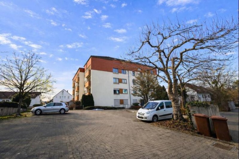 Immenstaad am Bodensee Kapitalanlage heute, Traumwohnung morgen!
3-Zimmer Wohnung im schönen Immenstaad! Wohnung kaufen