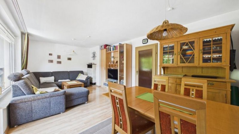 Lindenberg im Allgäu Familienfreundliche 4-Zimmer-Wohnung mit Balkon und Garage Wohnung kaufen