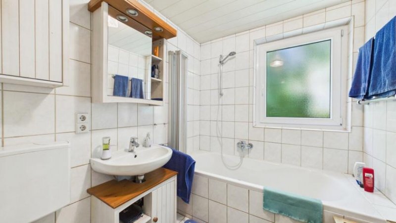 Lindenberg im Allgäu Familienfreundliche 4-Zimmer-Wohnung mit Balkon und Garage Wohnung kaufen