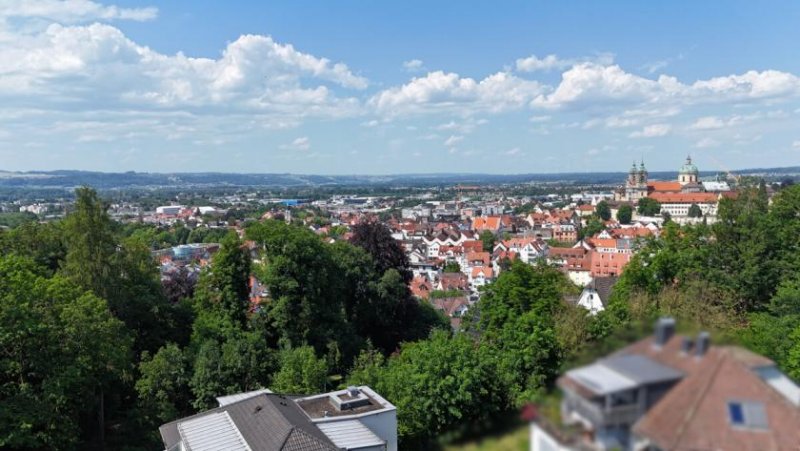 Weingarten (Landkreis Ravensburg) Wohnkultur der Extraklasse!
Stilvoll und exklusiv - sofort beziehbar! Wohnung kaufen