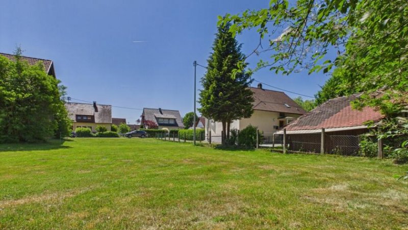 Leutkirch im Allgäu Herrlich gelegener Bauplatz
Viel Natur hinterm Haus und die Stadt vor der Tür Grundstück kaufen