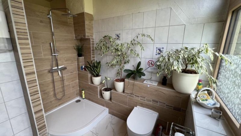 Aitrach Herrschaftliches Wohnen- stilvolle Villa mit weitläufigem Gartengrundstück und modernster Haustechnik Haus kaufen