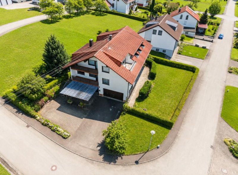 Sauldorf PROVISIONSFREI - Platz für die ganze Familie und mehr - großes Haus mit 2 Wohnungen, Garten & Garage Haus kaufen