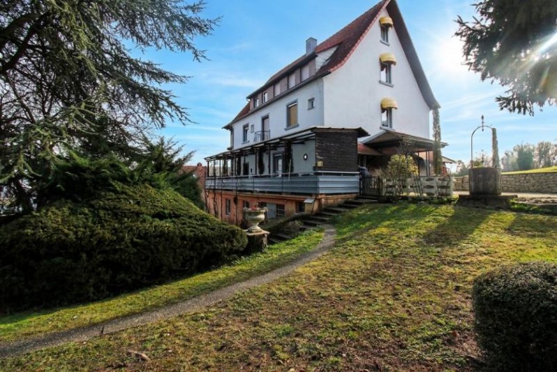 Meersburg Bebaubares Grundstück mit See- und Alpenblick - Potenzial für ein Mehrfamilienhaus Grundstück kaufen
