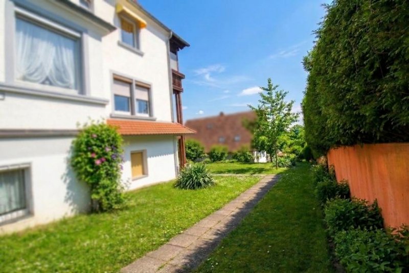 Meersburg Bebaubares Grundstück mit See- und Alpenblick - Potenzial für ein Mehrfamilienhaus Grundstück kaufen