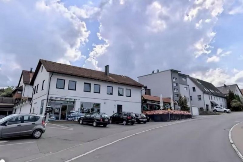 Laichingen Kapitalanlage mit Einzelhandelsfläche, Gaststätte und Wohnung im OG. in Laichingen Gewerbe kaufen