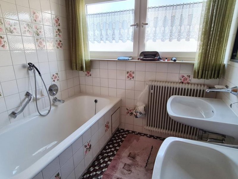 Heidenheim an der Brenz Wohnhaus mit Charme in sonniger Südhanglage! Haus kaufen