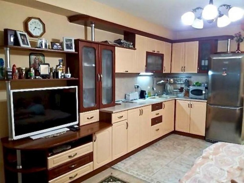 Varna Möbliertes  zweistöckiges Haus, nur 3 km vom Zentrum Varna entfernt Haus kaufen