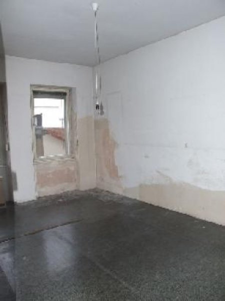 Nürnberg N-Kleinweidenmühle: 8-Zi-Whg.(2. OG oh. Lift) Denkmal, unrenov.,Parkett, Balkon Wohnung kaufen