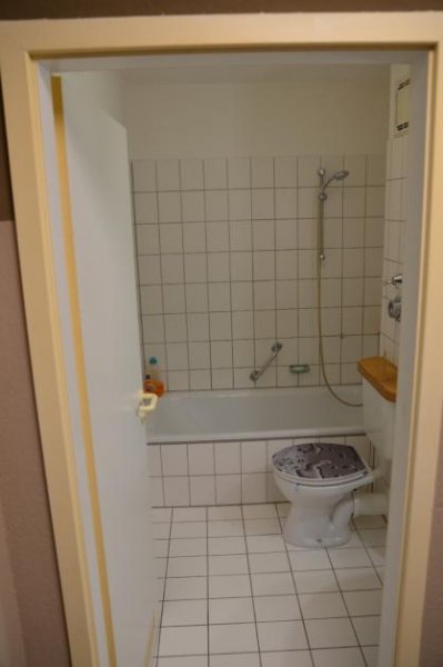 Nürnberg NÜRNBERG, Muggenhof: Vermietetes Studenten-Apartment. Wohnung kaufen