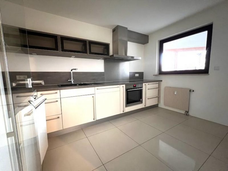 Nürnberg Wohnen direkt am Rosenaupark 2,5-Zimmer 91 qm Traumwohnung mit unverbaubaren Parkblick + Tiefgarage Wohnung kaufen