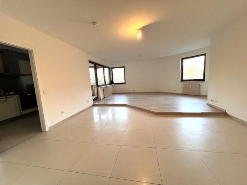 Nürnberg Wohnen direkt am Rosenaupark 2,5-Zimmer 91 qm Traumwohnung mit unverbaubaren Parkblick + Tiefgarage Wohnung kaufen