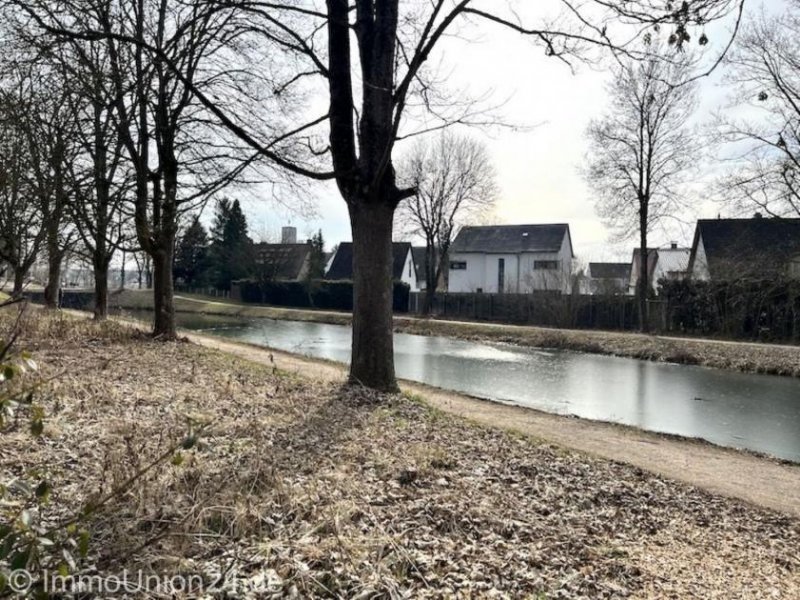 Nürnberg Charmantes Gartenhaus auf BAUGRUND in TOP-Wohnlage – 2. Reihe zum „Alten Kanal“ in Worzeldorf Haus kaufen