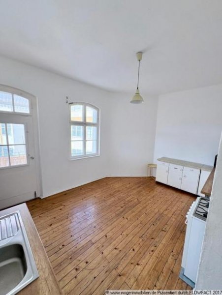 Nürnberg 12-Parteienhaus mit Abgeschlossenheitsbescheingigung und freiem Dachboden Haus kaufen