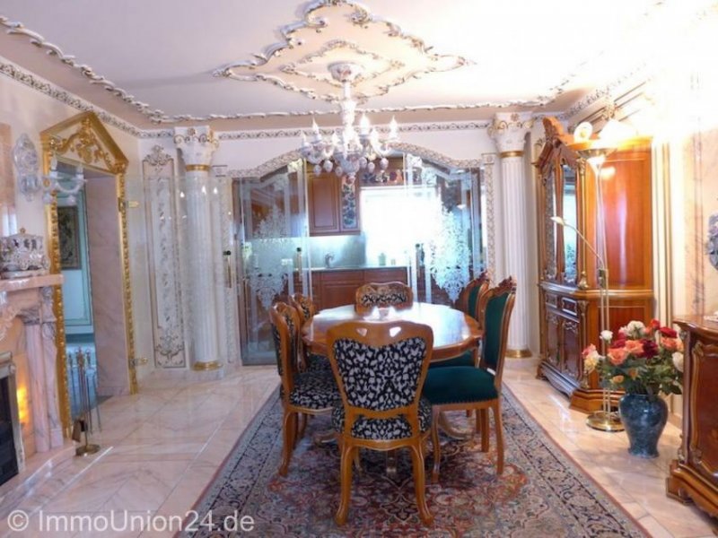 Nürnberg Exklusive 170 qm Maisonette mit Wintergarten und nicht alltäglicher Luxusausstattung plus Lift Wohnung kaufen