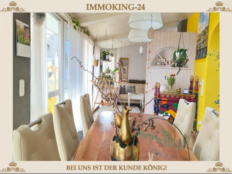 Zirndorf ++ TOP ANGEBOT ++ HELLES EIN - ZWEIFAMILIENHAUS MIT VIEL PLATZ UND VIELEN DETAILS! Haus kaufen