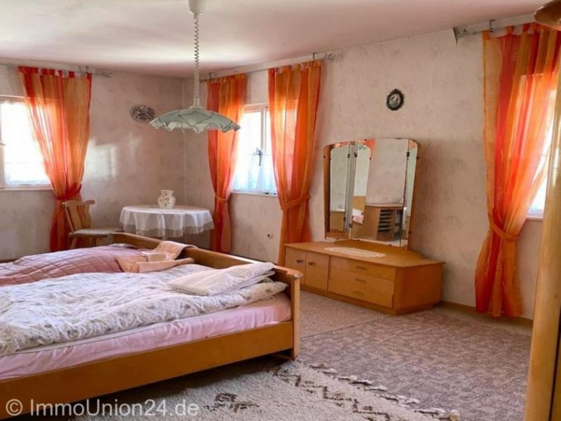 Altdorf bei Nürnberg 249.000 für historisches 150 qm Fachwerk STADTHAUS im Herzen von Altdorf unter Denkmalschutz Haus kaufen