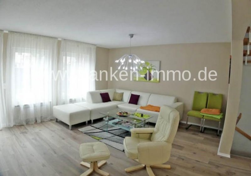 Stein (Landkreis Fürth) Neuwertige DHH, Stein-OT., 6 Zi., 150qm Wfl., Bj. 2001, hochwertige Ausstattung, 2 Bäder, Do.Garage Haus kaufen