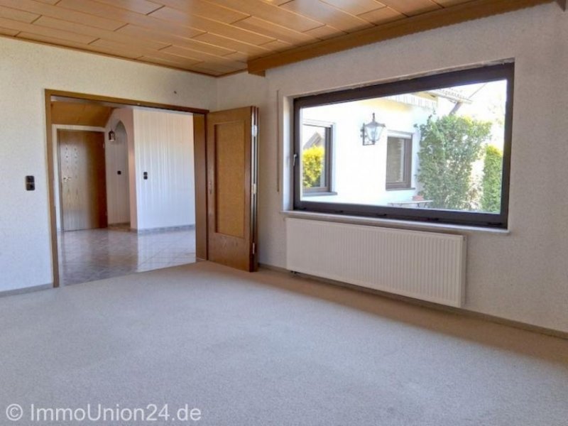 Langenzenn 689.000,- für 200 qm Haus mit Potential für zwei Wohneinheiten oder für Selbständigkeit (z.B. Büro) Haus kaufen