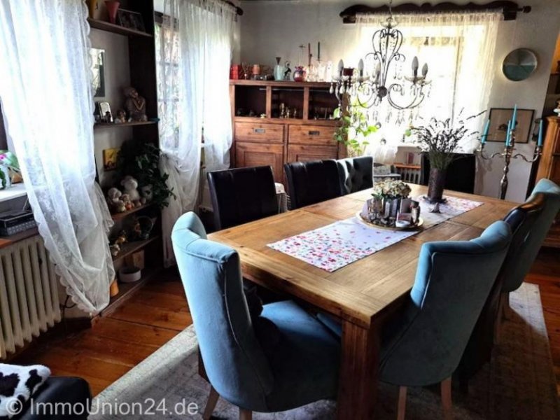 Schwanstetten Historisches 260 qm Bauernhaus mit Charme, Modernem Komfort und Großzügigem Grundstück Haus kaufen