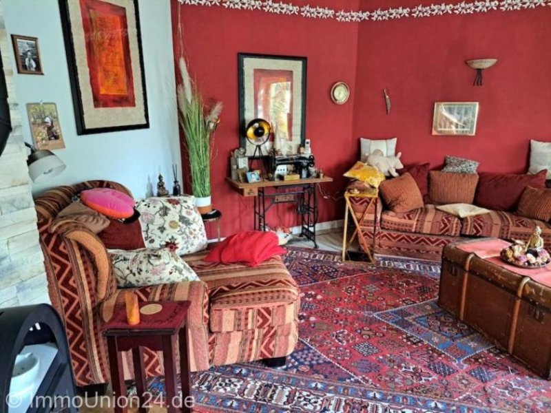 Schwanstetten Historisches 260 qm Bauernhaus mit Charme, Modernem Komfort und Großzügigem Grundstück Haus kaufen