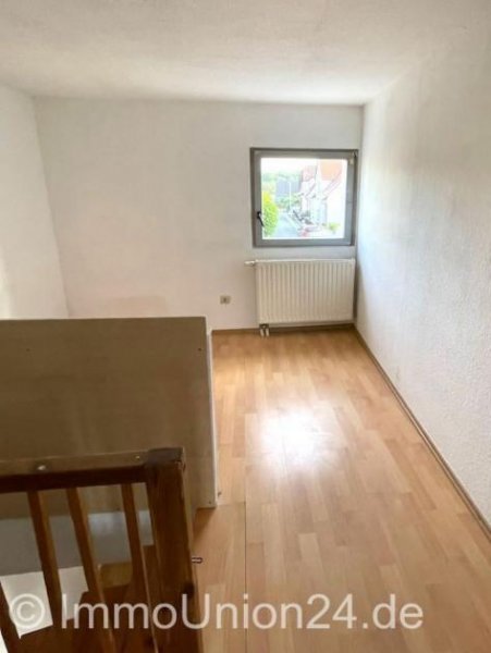 Rückersdorf (Landkreis Nürnberger Land) 490.000,- für 3 - Fam.- Haus mit freier EG Wohnung in gesuchter Lage von Rückersdorf Haus kaufen