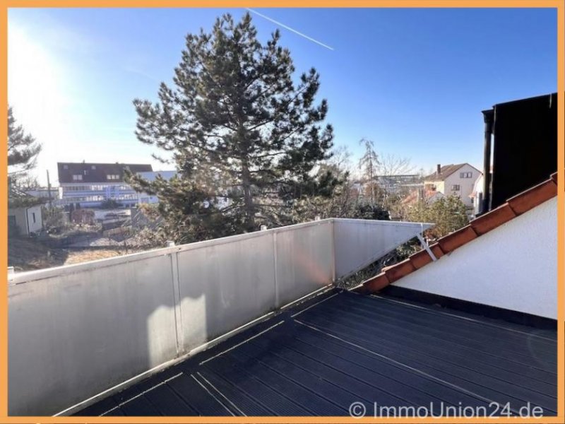 Fürth Gemütliches Zuhause mit 15 m² Dachterrasse und Grünblick in ruhiger Wohnlage mit Tiefgarage Wohnung kaufen