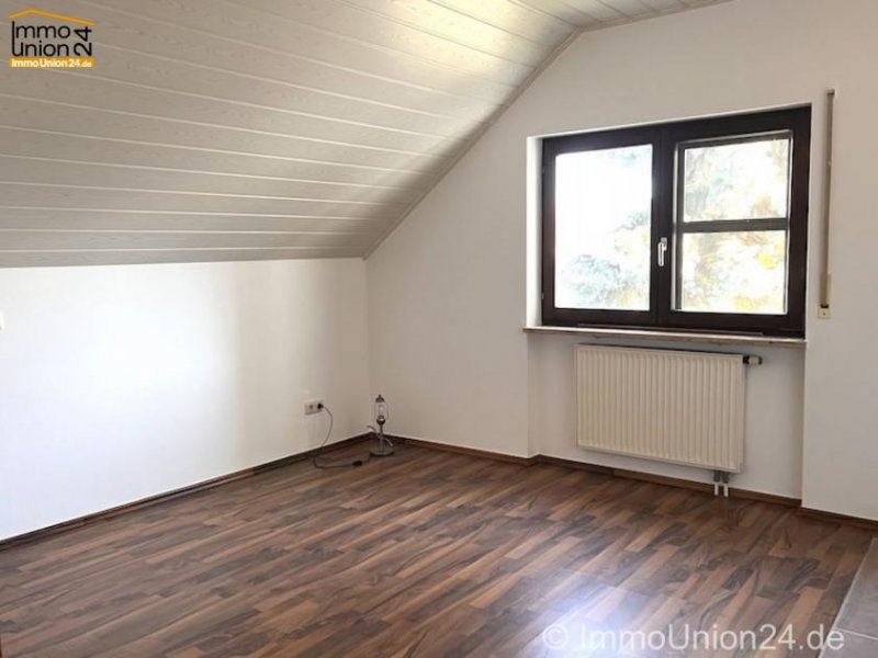 Fürth Gemütliches Zuhause mit 15 m² Dachterrasse und Grünblick in ruhiger Wohnlage mit Tiefgarage Wohnung kaufen