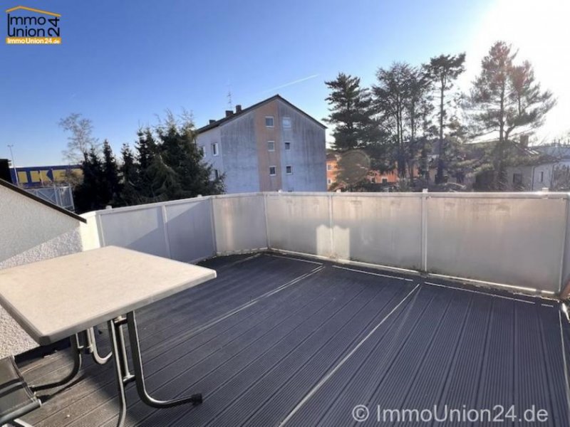 Fürth Gemütliches Zuhause mit 15 m² Dachterrasse und Grünblick in ruhiger Wohnlage mit Tiefgarage Wohnung kaufen