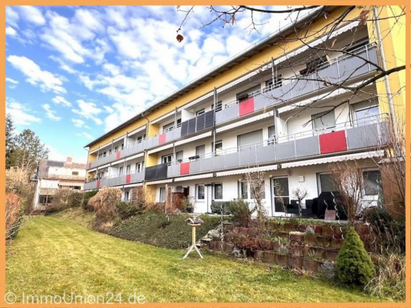 Erlangen TOP Innenstadtlage - moderne 2-Zimmer-Wohnung 73 qm mit großem Sonnenbalkon und Einzelgarage Wohnung kaufen