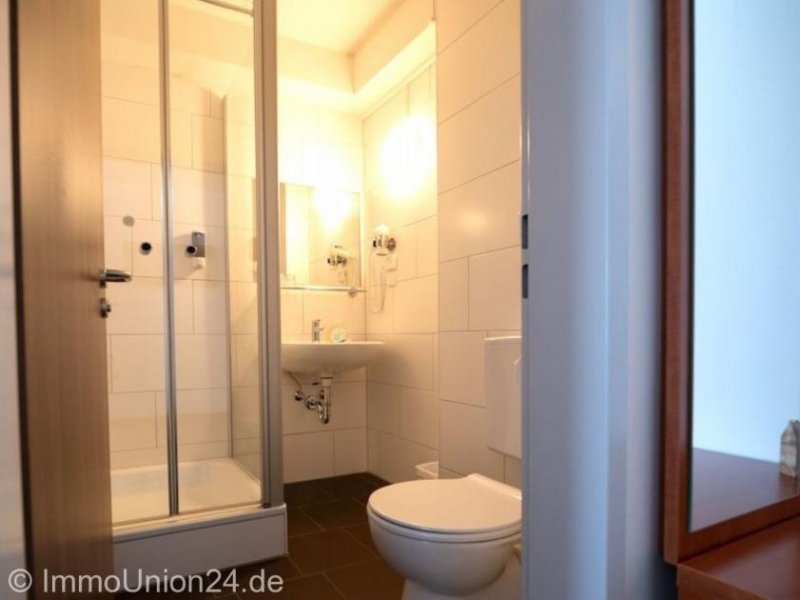 Erlangen Boardinghouse / Serviced Apartments / Wohnraum für Studierende / Arztpraxis oder Pflegeeinrichtung Haus kaufen