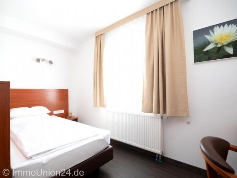 Erlangen HOTEL / Boardinghouse / Wohnraum für Studierende / Arztpraxis oder Pflegeeinrichtung Gewerbe kaufen