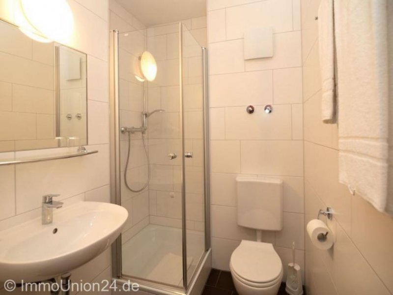 Erlangen HOTEL / Boardinghouse / Wohnraum für Studierende / Arztpraxis oder Pflegeeinrichtung Gewerbe kaufen