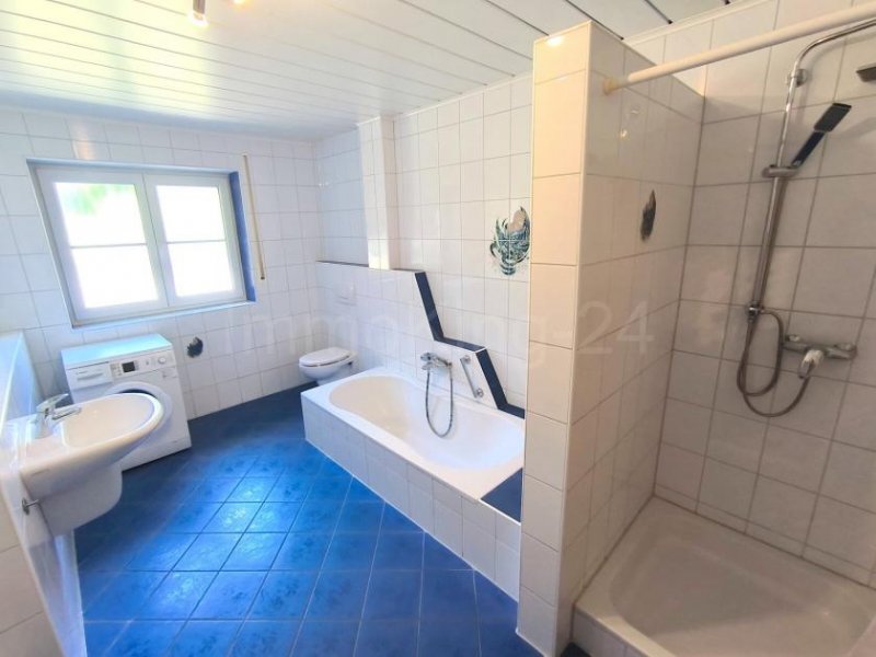 Weisendorf ++ 3 ZIMMER ERDGESCHOSSWOHNUNG ++ GUTE LAGE ++ 2 STELLPLÄTZE INKLUSIVE! ++ Wohnung kaufen