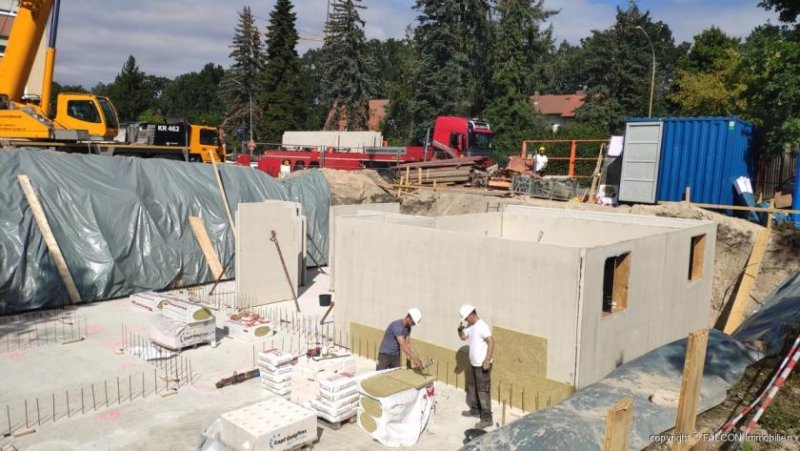 Schwabach Neubau Doppelhaushälfte in Massivbauweise, Bezugsfertig, mit Keller, Doppel-Garage Haus kaufen