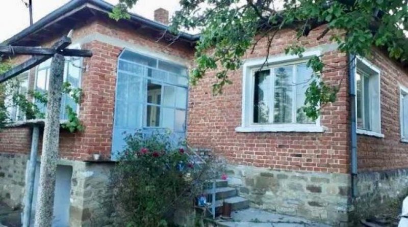 Dolni Chiflik Landhaus in der Gemeinde Dolni Chiflik Haus kaufen