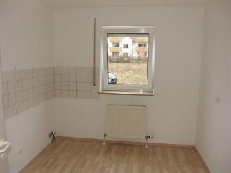 Hausen Hausen: 4-Familienhaus zum weiteren Ausbau als 5-FH od. 6-FH Haus kaufen