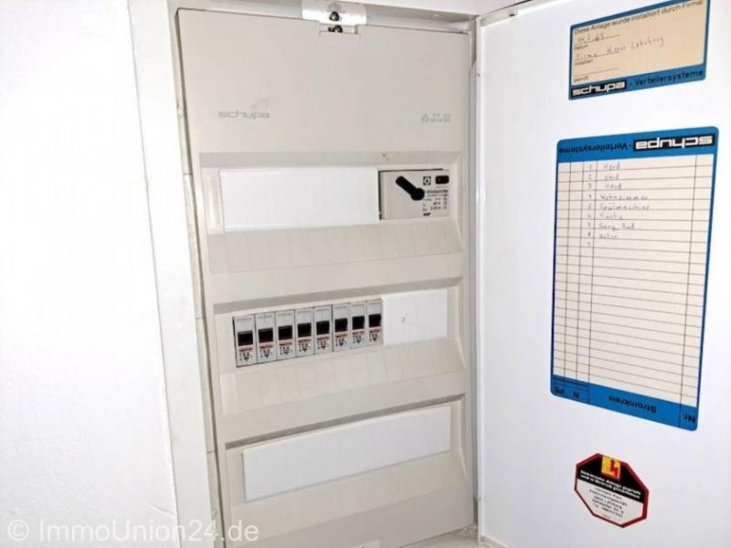 Lehrberg SOFORT freie 42 qm Komfortwohnung mit herrlichen SONNEN- BALKON + NEUES Bad + KfZ Stellplatz Wohnung kaufen