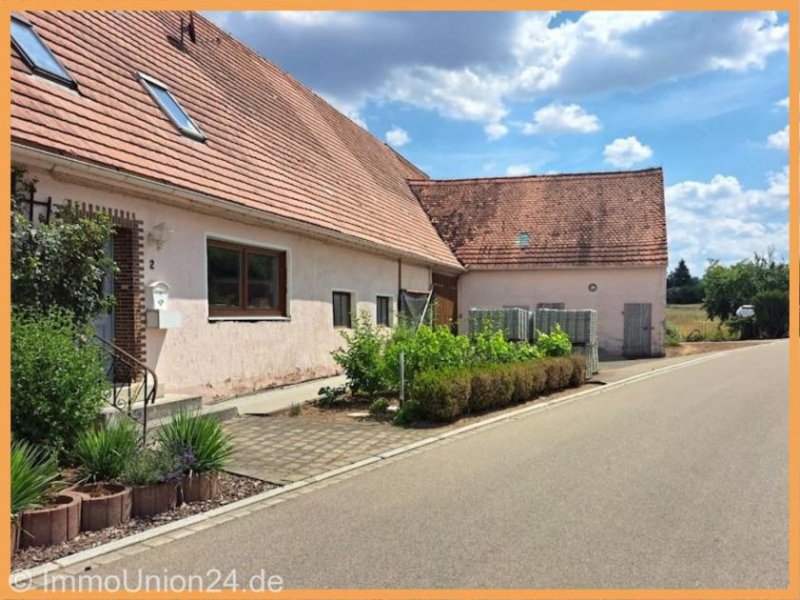 Wassertrüdingen Resthof mit ausbaufähigen 4 Wohnungen und Scheune- vielfältiges Nutzungspotenzial in ländlicher Lage Haus kaufen